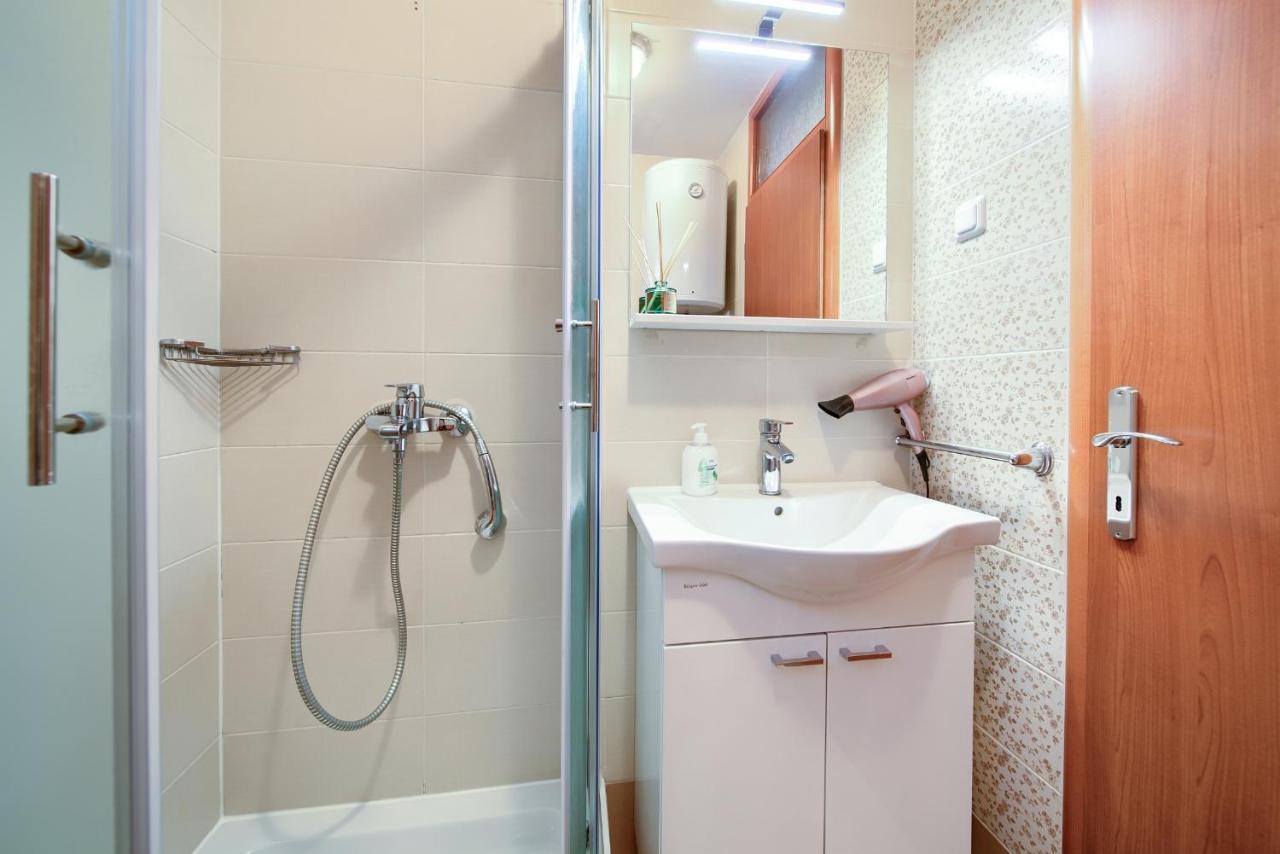 Apartments Ivica Krk Island ชิโล ภายนอก รูปภาพ