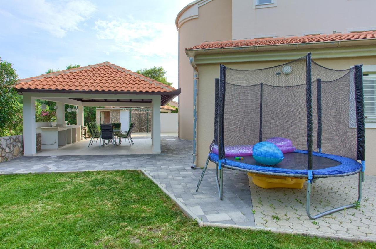 Apartments Ivica Krk Island ชิโล ภายนอก รูปภาพ