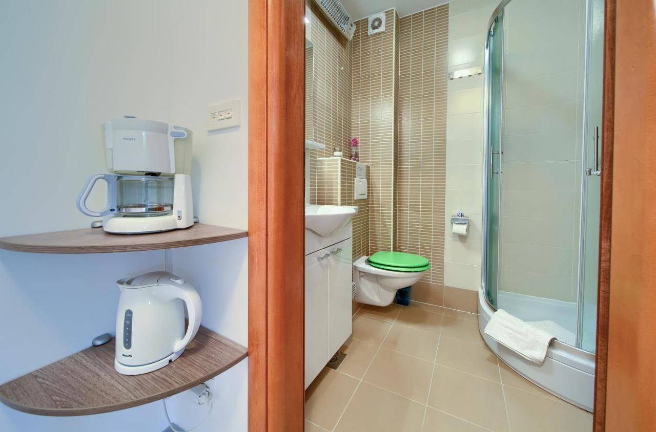 Apartments Ivica Krk Island ชิโล ภายนอก รูปภาพ