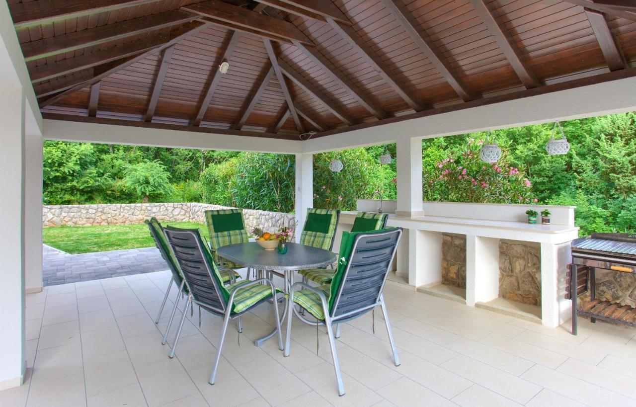 Apartments Ivica Krk Island ชิโล ภายนอก รูปภาพ