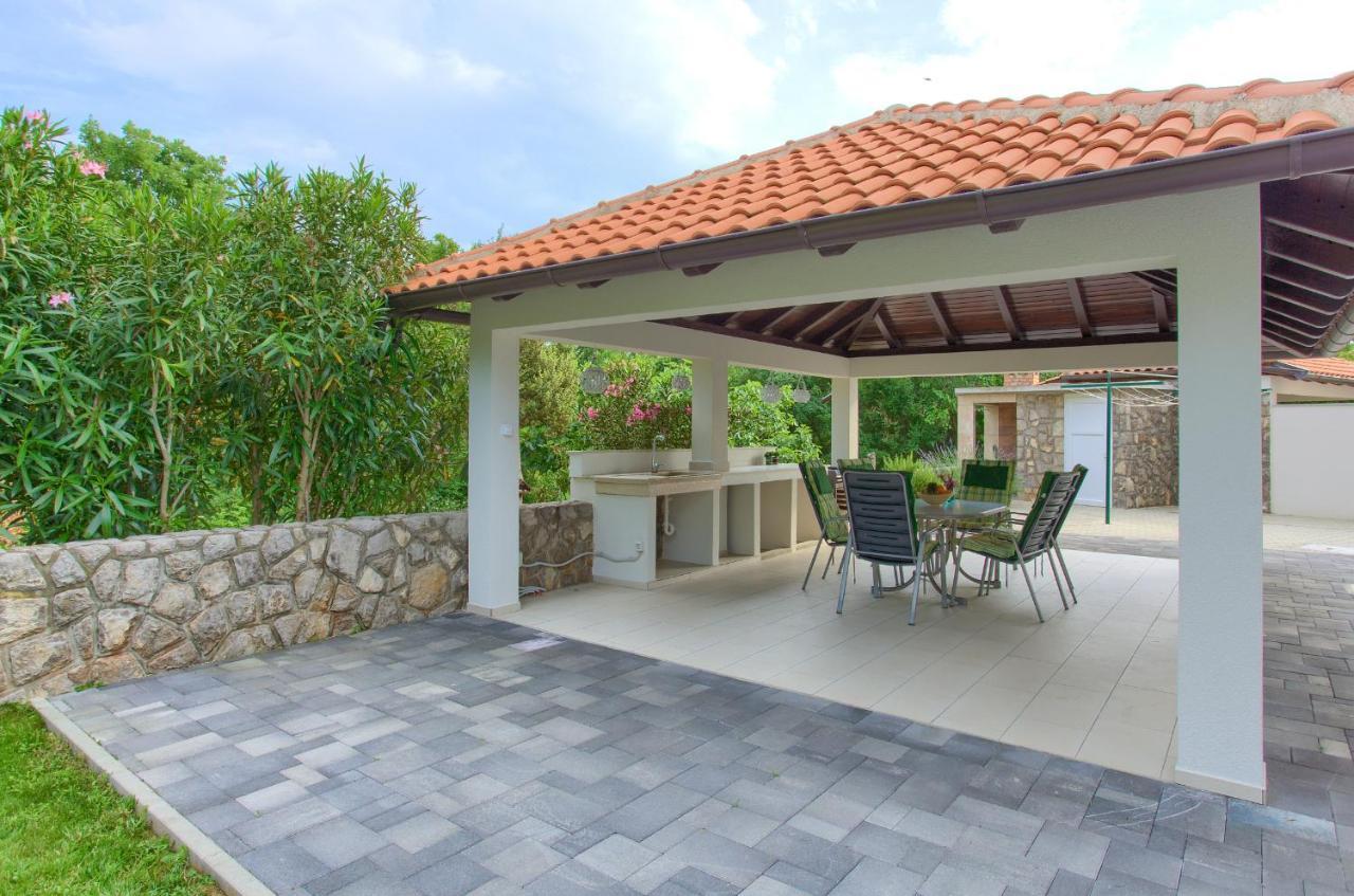Apartments Ivica Krk Island ชิโล ภายนอก รูปภาพ